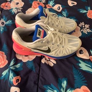 Women’s Nike LenarGlide 6